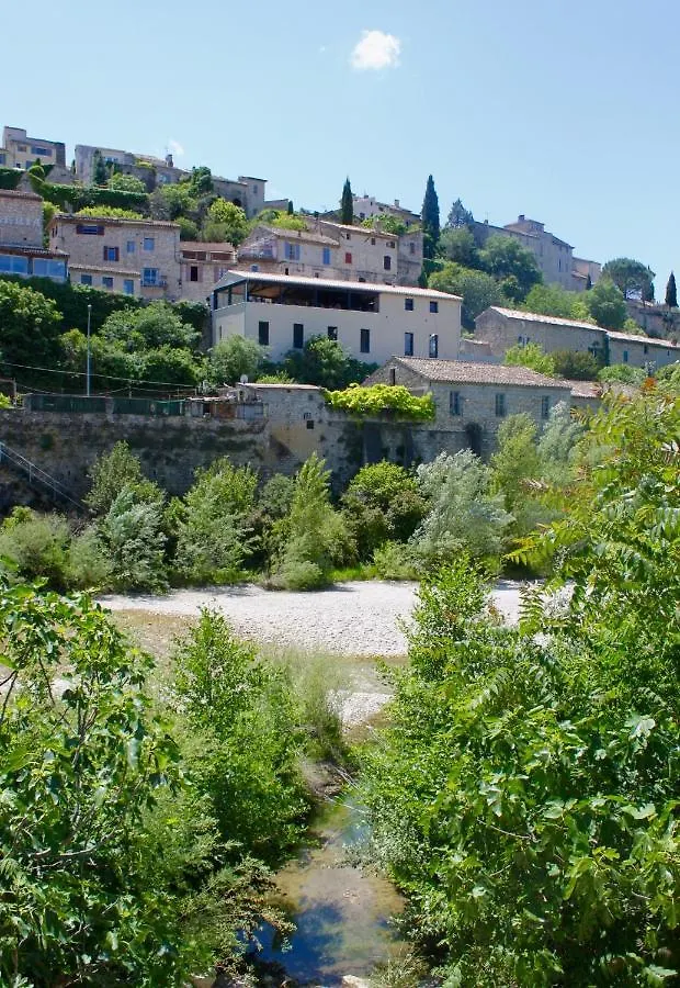 Les Maisons Du O Vaison-la-Romaine Bed & Breakfast
